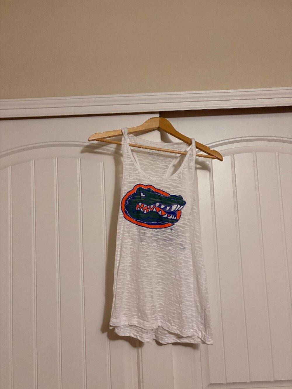 Florida Gators Tank Top Women's Large Colosseum White Burnout Material Oversized